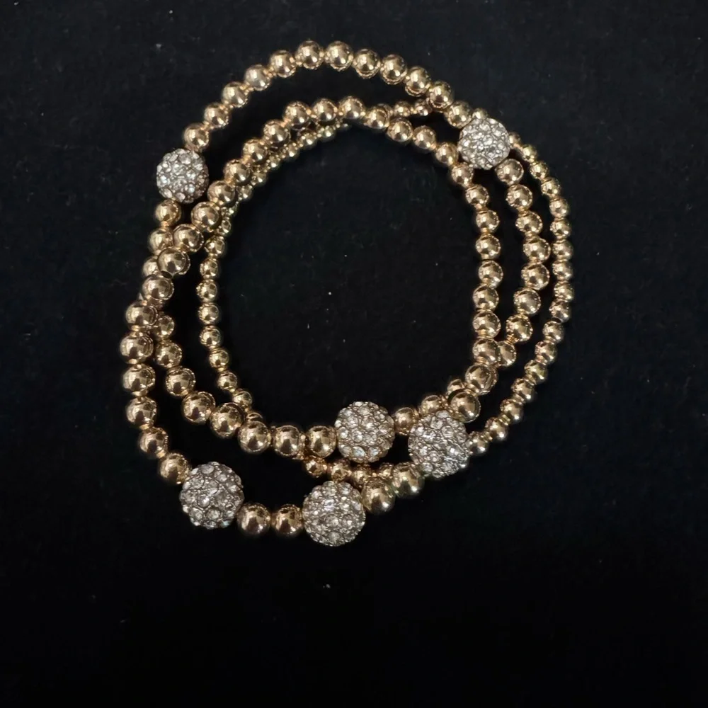 NWOT House of Harlow 1960 Gold Beaded Stretch Bracelet with Crystal Pave Accents